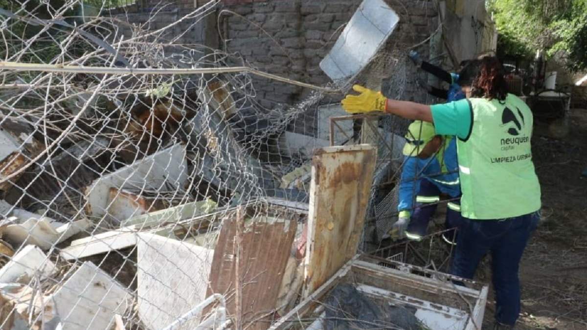 La municipalidad de Neuquén multará a quienes no mantengan sus terrenos limpios y cercados. Fuente: (Municipalidad de Neuquén)