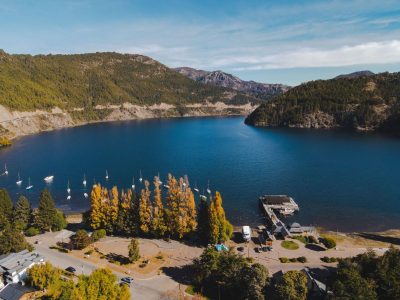 Jornada ambiental en el Lácar: todas las manos, todas
