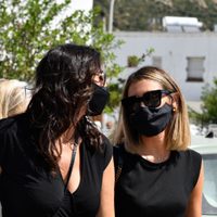 La postal después del funeral: Anna Ferrer entristece con una foto inédita junto a su madre
