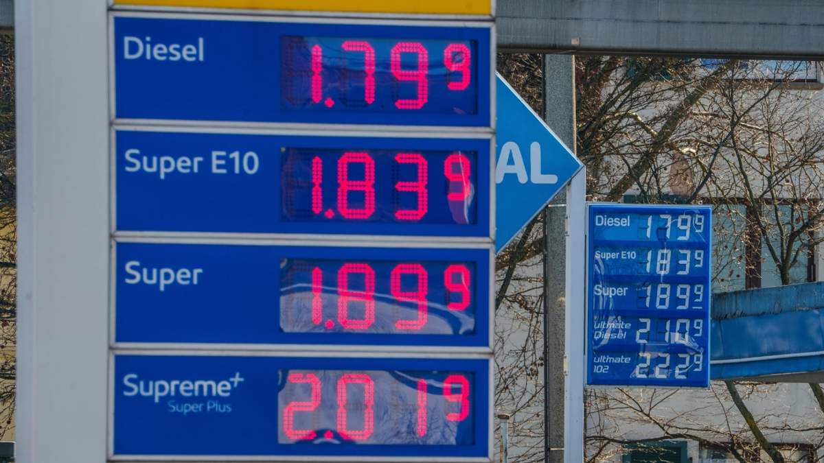 Los precios en una gasolinera de Frankfurt, Alemania, el lunes 2 de marzo de 2026