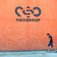 El caso Pegasus dispara las búsquedas de teléfonos celulares sin conexión a internet