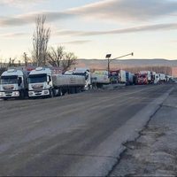 Por las nevadas, al menos 60 camiones quedaron varados en Neuquén