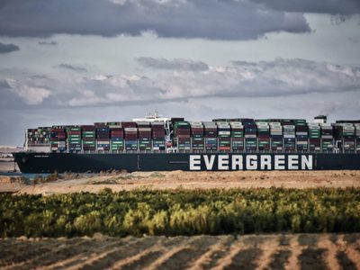 Canal de Suez: Egipto toma una decisión inesperada con el Ever Given