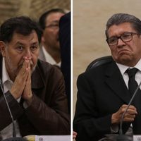 Noroña balconea a Monreal: Planteó diálogo, habló, y luego se fue del foro sin oír al Poder Judicial