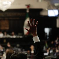 Sin cambiarle una coma, la 4T en el Senado aprueba en lo particular la reforma judicial (Video)