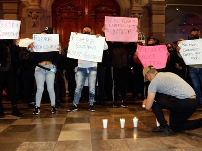 Policías de Puebla exigen salida de secretario de seguridad municipal