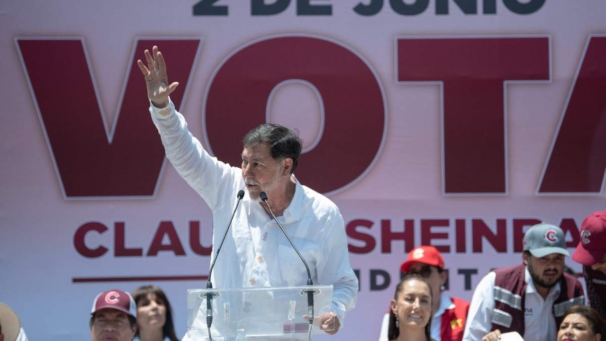 Gerardo Fernández Noroña en el mitin de Sheinbaum en Coyoacán