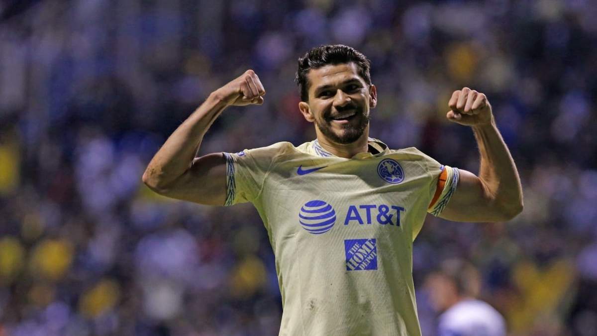 Henry Martín celebra su anotación en el partido en el que el América venció al Puebla el 12 de octubre de 2022