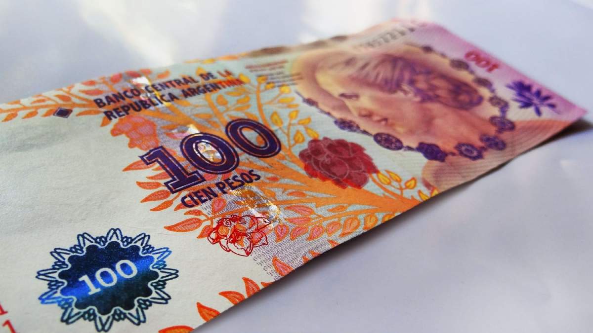 El billete de $5000 no será una realidad. Fuente: (Twitter)