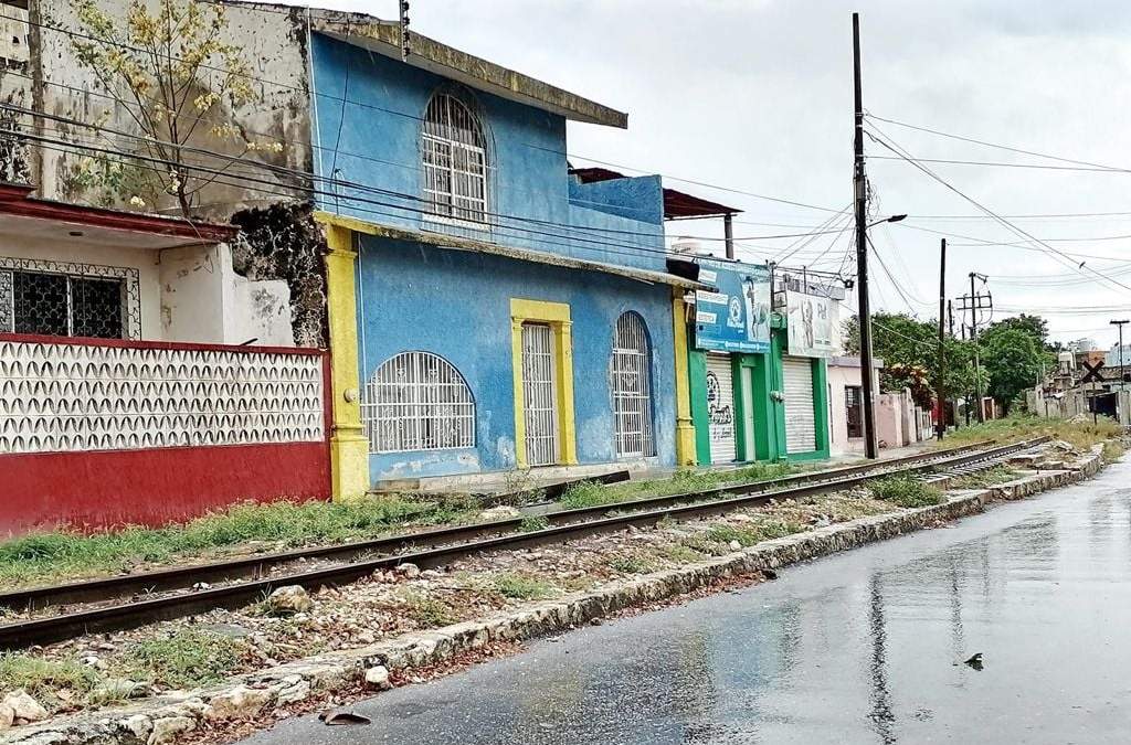 Predios junto a las vías. Afectación
