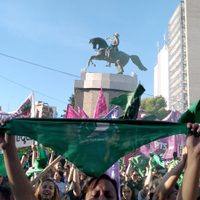 Pañuelazo en Neuquén: Postales de la marea verde a favor del aborto