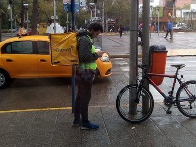 "El reclamo de los gastronómicos": piden extender el horario de delivery