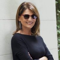 Hermosa y de fácil cuidado: la planta que eligió Teresa Calandra para decorar el patio de su casa