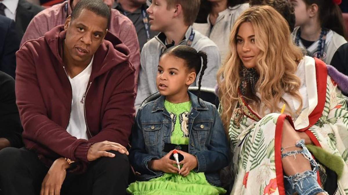 Jay-Z, Blue Ivy y Beyoncé. Fuente: (Twitter)