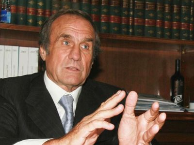 Escándalo y misterio: desesperado pedido por Carlos "Lole" Reutemann