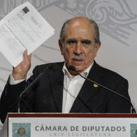 Pablo Gómez denuncia falta de voluntad de PRI y PT para analizar desafuero de Huerta y Toledo