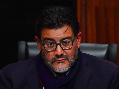 Tras presión de magistrados, Reyes Rodríguez acepta dejar presidencia del TEPJF