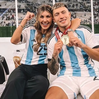 "El mejor día": Lisandro Martínez y Muri López le dieron la bienvenida a su primera hija