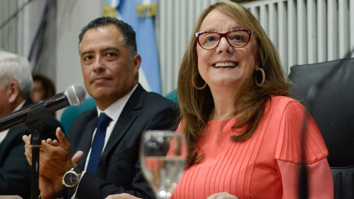 Eugenio Quiroga junto a Alicia Kirchner. Fuente: (Twitter)
