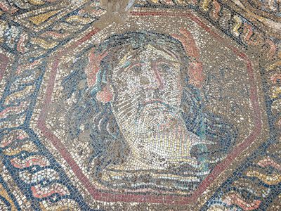 Descubrieron un mosaico de suelo de la época romana