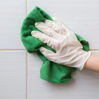 No gastes en pintura nueva: mirá cómo sacar las manchas de las paredes de la cocina con solo 3 ingredientes