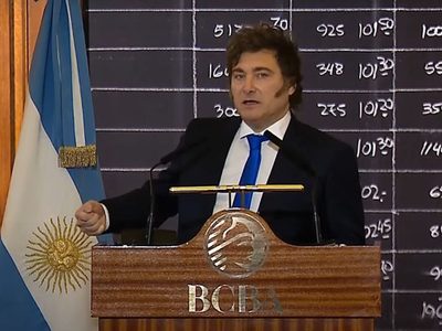 Milei vetó el aumento para jubilados