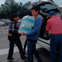 La UNAM abre centro de acopio para afectados por John en Guerrero