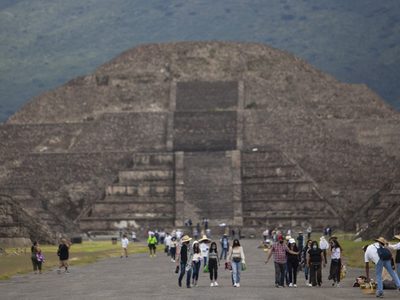 Teotihuacán reabre con mil 500 visitantes; sindicato de trabajadores acusa desatención presupuestal