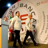 AMLO se disculpa por adelantarse al Banxico; “pensé que ya se había hecho público”, dice