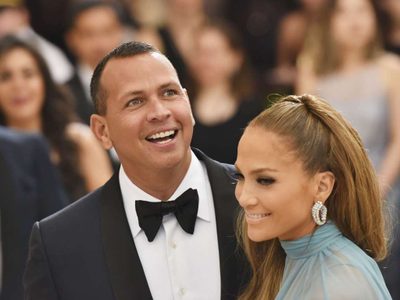 ¡Ese no es Alex! Filtran video de Jennifer López bailando con otro hombre