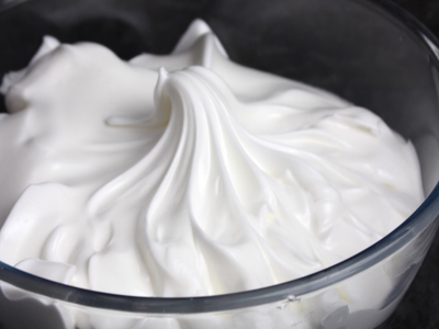 La mejor forma de hacer el merengue italiano en 4 minutos y sin fallar