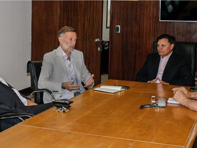 El gobierno de Neuquén se reunió con las nuevas autoridades de Hidenesa y el EPAS