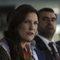 Kenia López Rabadán aclara sus aspiraciones: "Me refería a la Presidencia de la Cámara de Diputados"