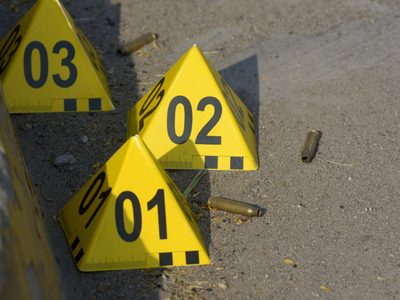 Hallan a tres jóvenes ejecutados en Guanajuato, mientras autoridades presumen descenso en homicidios