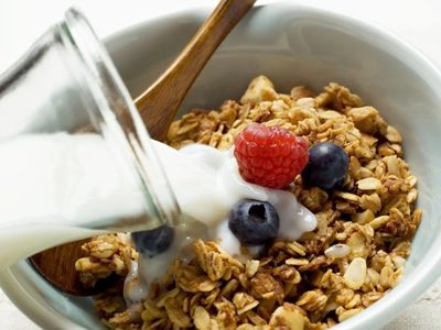 Desayunos de otoño: 5 recetas saludables con frutas para arrancar el día con energía