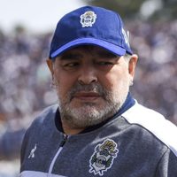 Mudanza, deudas y encuentros: Intrusos reveló datos exclusivos sobre Diego Armando Maradona