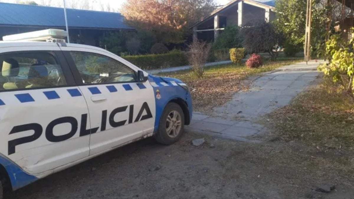 El comportamiento de los adolescentes está influenciado por el entorno digital. Fuente: (Facebook)