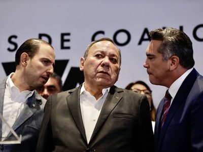 "Ya nos comprometimos con los militares": esto dijo Alito a Marko Cortés y Jesús Zambrano en privado