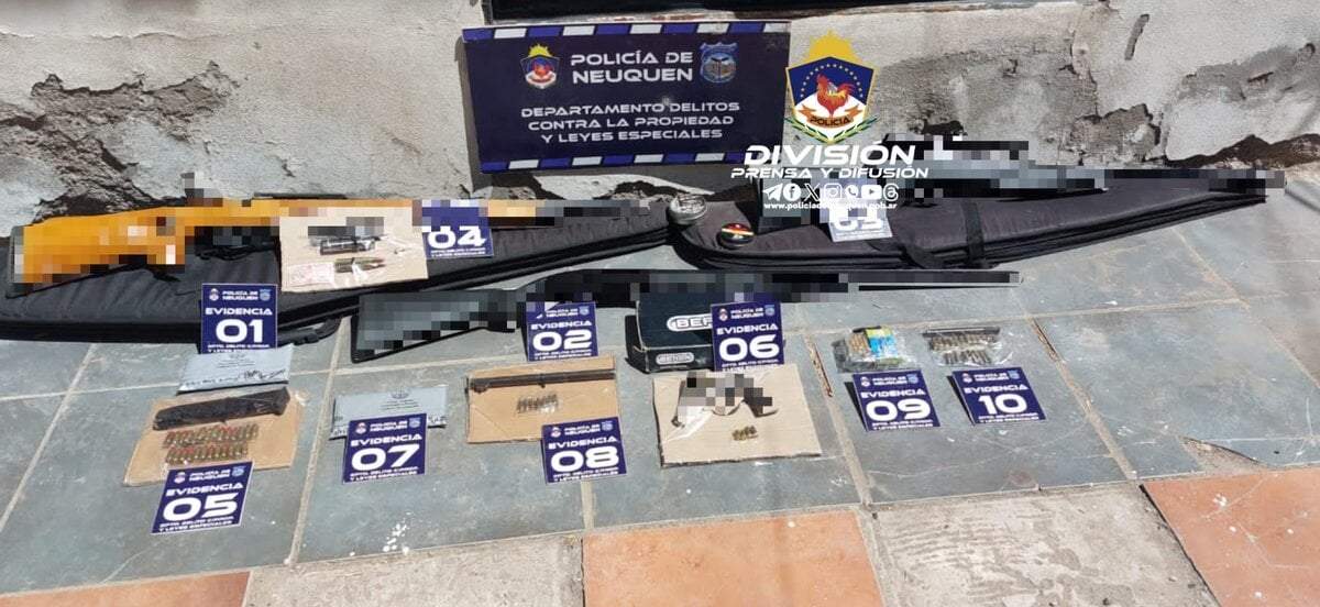 Elementos secuestrados en los allanamientos. Fuente (Policía de Neuquén).