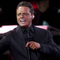 "¡Irreconocible!" Luis Miguel reapareció y su aspecto sorprendió a millones ¿Se ve más viejo?