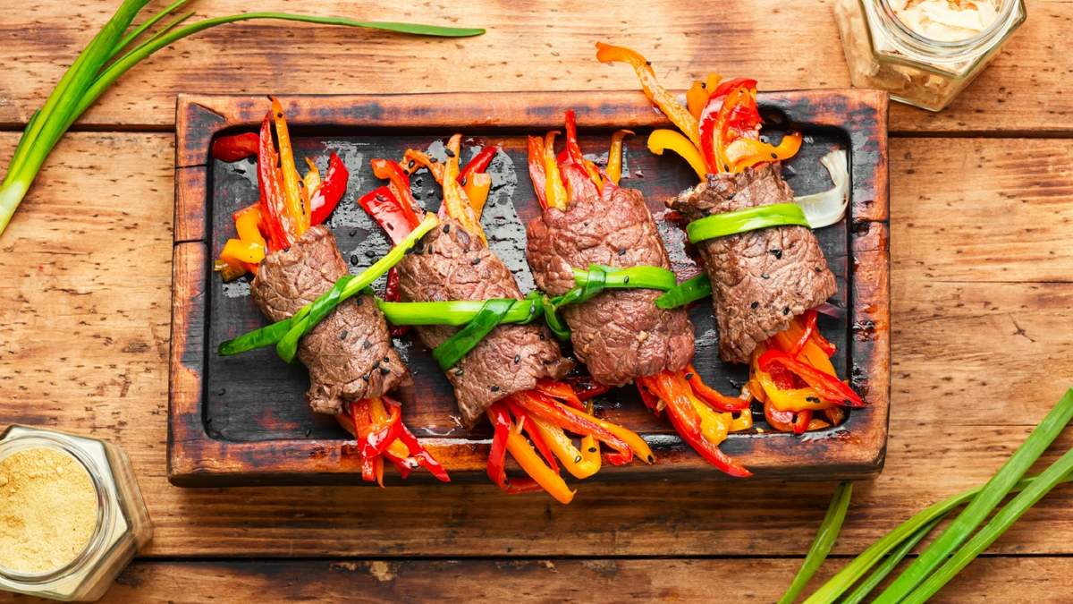 Rollitos de carne. Fuente: (Instagram).