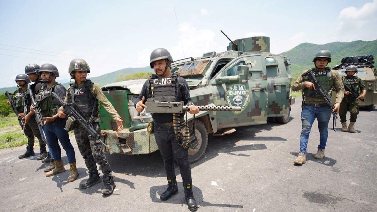 Integrantes del CJNG en Michoacán.