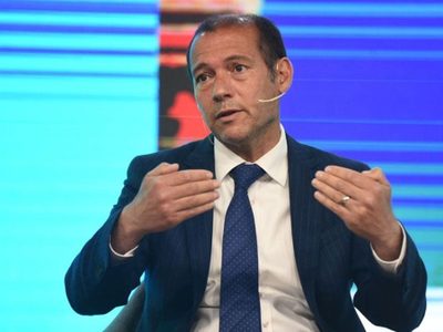 Omar Gutiérrez adelantó una inversión para aumentar la producción transportable de petróleo