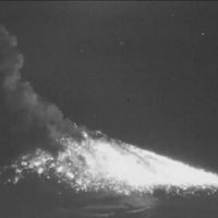 El volcán Villarrica expulsó una columna de cenizas incandescentes de 600 metros de altura