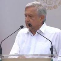 Gobierno no tiene ni sindicatos ni líderes preferidos, dice AMLO sobre Romero Deschamps