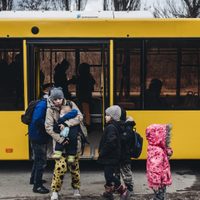 Save the Children cifra en 800 mil los niños que han huido de Ucrania; ve  riesgo de separación