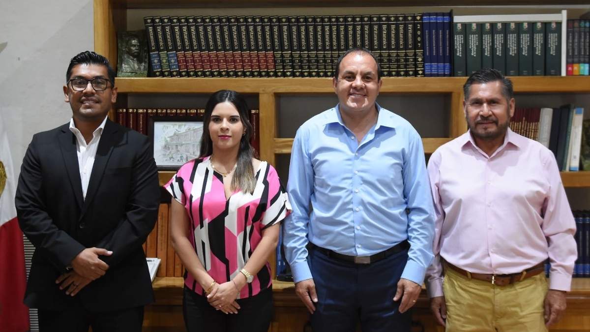 El gobernador junto a Mónica Boggio y Samuel Sotelo Salgado