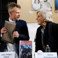 Luis Felipe Fabre recibió el Premio Iberoamericano de Novela 'Elena Poniatowska”