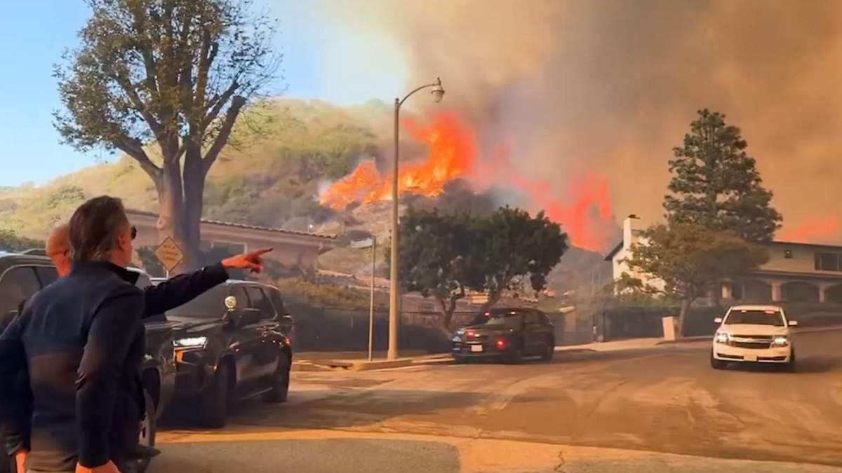 Incendios forestales en Los Ángeles