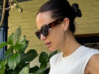 En casa y con pocos elementos: Luli Fernández mostró su entrenamiento focalizado en glúteos y piernas